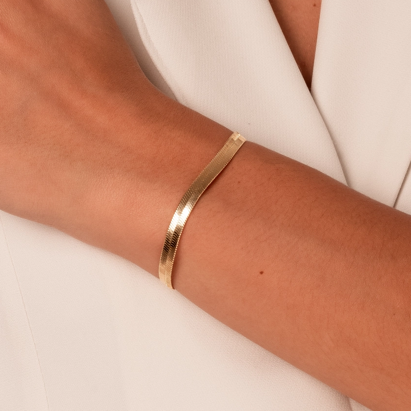Flat Snake Herringbone Bracelet
