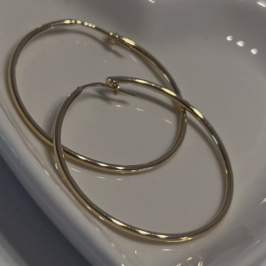 Classic Gold Medium Hoops